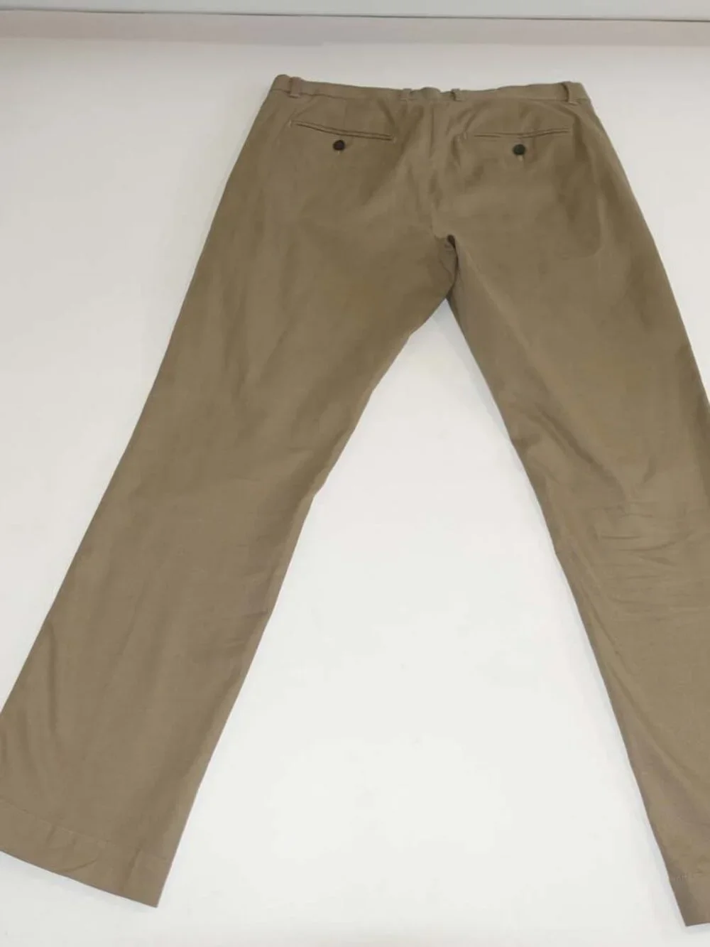 Banana Republic Men's Aiden Slim Fit Chino Pants 35 x 32 Beige Dress Khaki